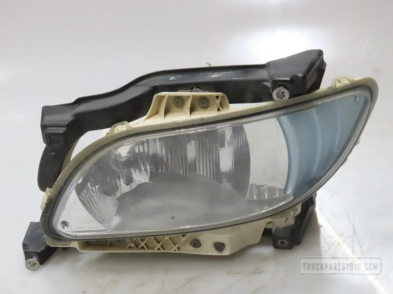 DAF Lighting Mistlamp Li. DAF CF - Faro antiniebla para Camión: foto 1 DAF Lighting Mistlamp Li. DAF CF - Faro antiniebla para Camión: foto 1