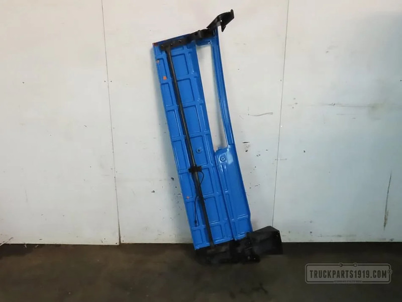 Iveco Body & Chassis Parts Zijfender Li. Iveco Stralis - Guardabarros para Camión: foto 2 Iveco Body & Chassis Parts Zijfender Li. Iveco Stralis - Guardabarros para Camión: foto 2