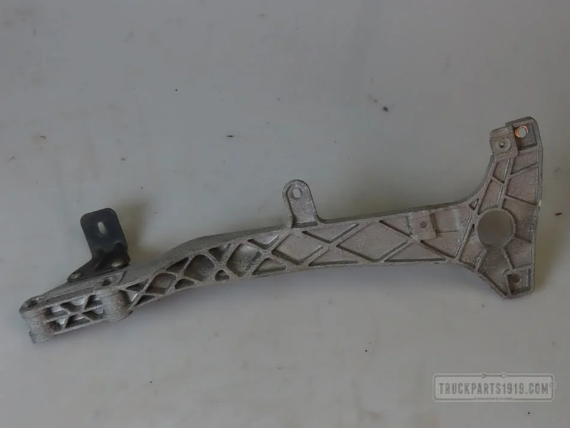 Mercedes-Benz Body & Chassis Parts Bumpersteun Li. MB MP4 - Esquina parachoques para Camión: foto 1 Mercedes-Benz Body & Chassis Parts Bumpersteun Li. MB MP4 - Esquina parachoques para Camión: foto 1