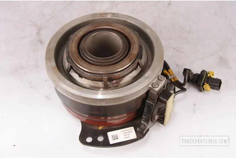 Mercedes-Benz Gearbox & Clutch Parts Koppelingsdruklager MB MP4 - Embrague y piezas para Camión: foto 1 Mercedes-Benz Gearbox & Clutch Parts Koppelingsdruklager MB MP4 - Embrague y piezas para Camión: foto 1