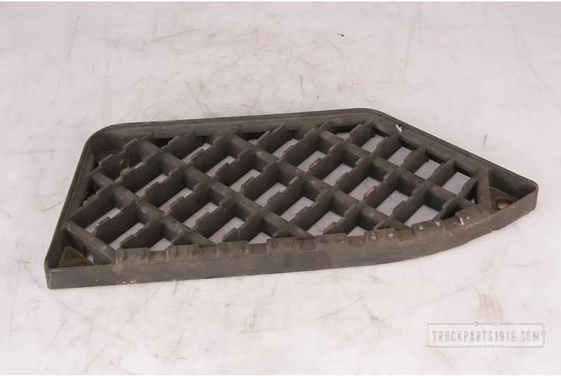 Renault Body & Chassis Parts Opstaptrede Re. Renault - Peldaño para Camión: foto 1 Renault Body & Chassis Parts Opstaptrede Re. Renault - Peldaño para Camión: foto 1