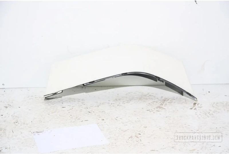 Scania Body & Chassis Parts Scania Voorspatscherm - Guardabarros para Camión: foto 1 Scania Body & Chassis Parts Scania Voorspatscherm - Guardabarros para Camión: foto 1