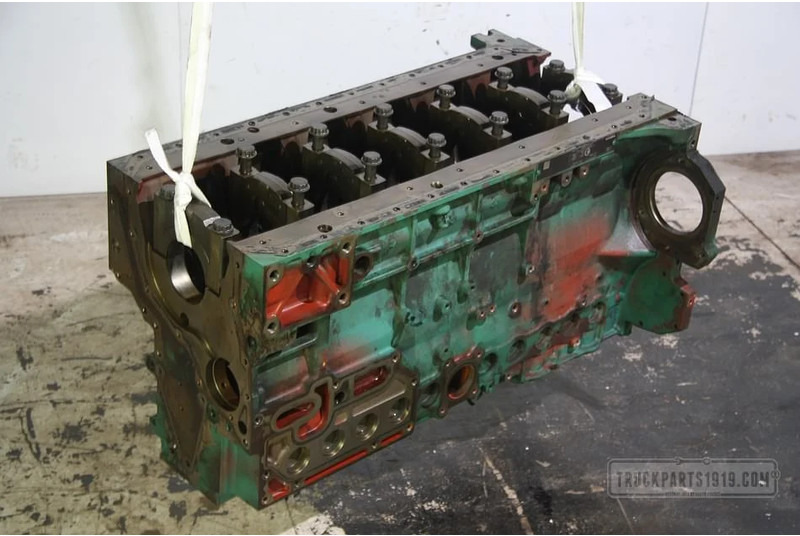 Volvo Engines & Parts Cilinderblok D7E - Bloque de cilindros para Camión: foto 2 Volvo Engines & Parts Cilinderblok D7E - Bloque de cilindros para Camión: foto 2