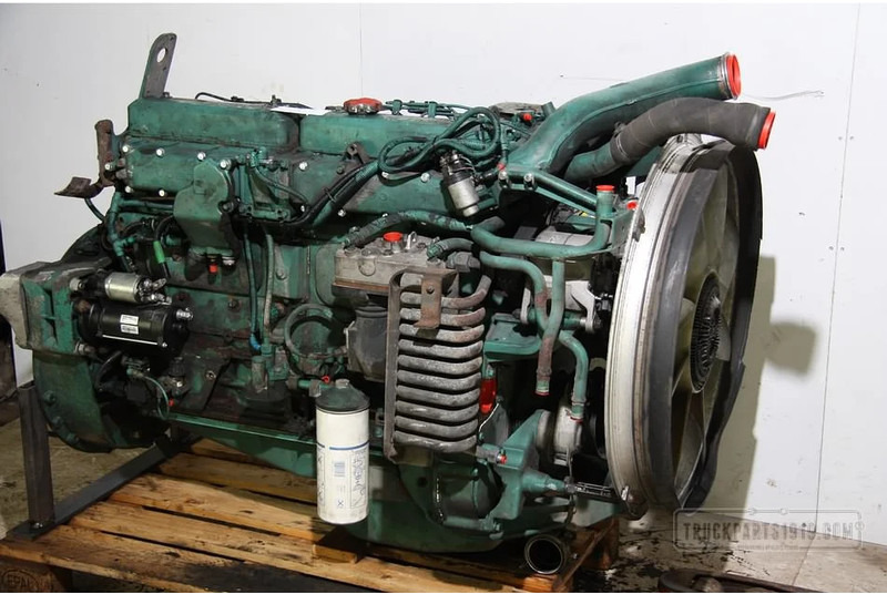 Volvo Engines & Parts Motor D7C 290 EC99 Euro 3 - Motor para Camión: foto 2 Volvo Engines & Parts Motor D7C 290 EC99 Euro 3 - Motor para Camión: foto 2
