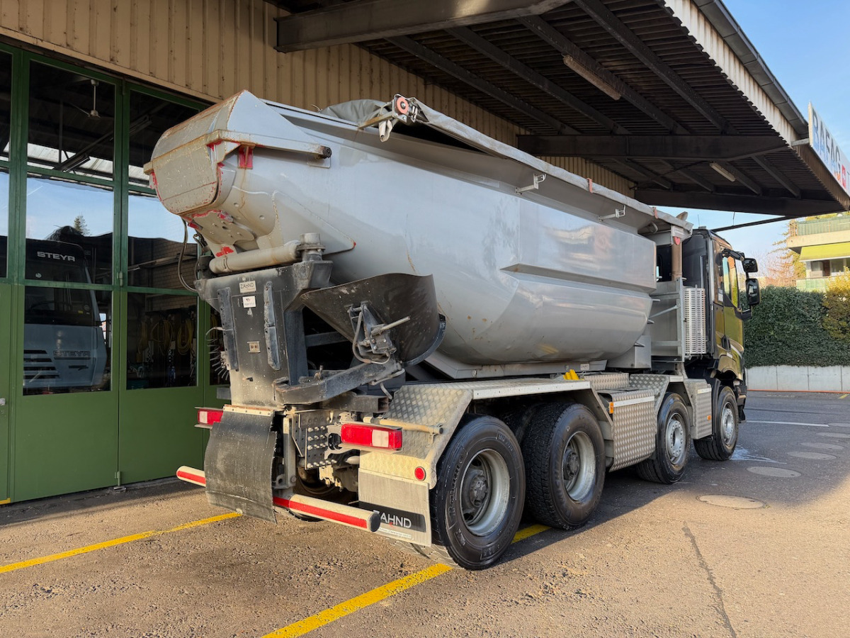 Camión volquete RENAULT C520 8x4 Wechselsystem Siloki + Kipper: foto 18