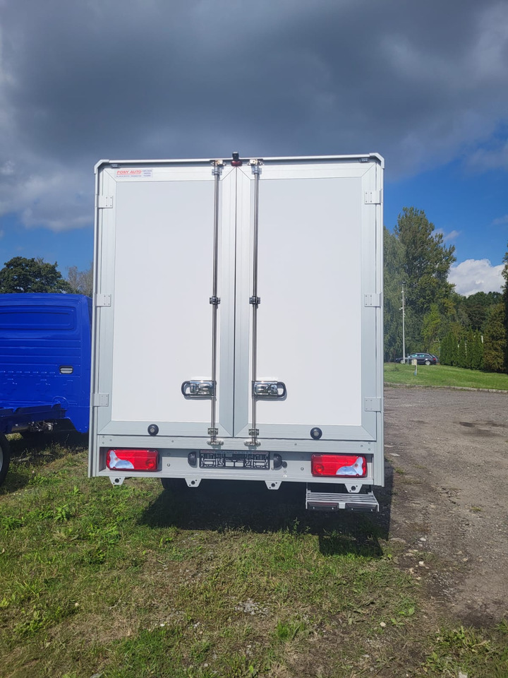 MAN TGE 3.180 Koffer mit Schlafbett - Furgoneta caja cerrada, Furgoneta combi: foto 3 MAN TGE 3.180 Koffer mit Schlafbett - Furgoneta caja cerrada, Furgoneta combi: foto 3