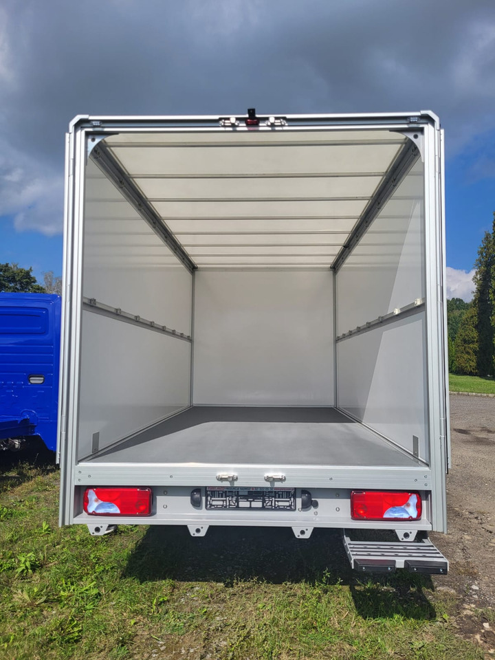 MAN TGE 3.180 Koffer mit Schlafbett - Furgoneta caja cerrada, Furgoneta combi: foto 4 MAN TGE 3.180 Koffer mit Schlafbett - Furgoneta caja cerrada, Furgoneta combi: foto 4