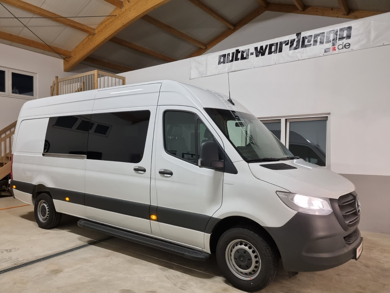 Arrendamiento de Mercedes 319 L3H2 9-Sitzer Mercedes 319 L3H2 9-Sitzer: foto 7