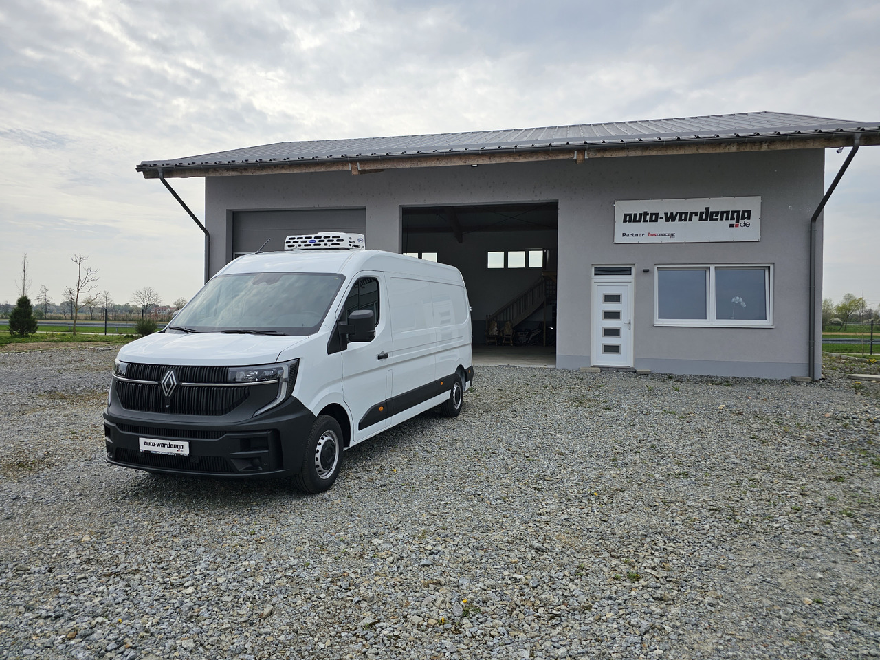 Renault Master 170 L3H2 Kühlkasten 220V Standkühlung - Furgoneta frigorifica: foto 5 Renault Master 170 L3H2 Kühlkasten 220V Standkühlung - Furgoneta frigorifica: foto 5