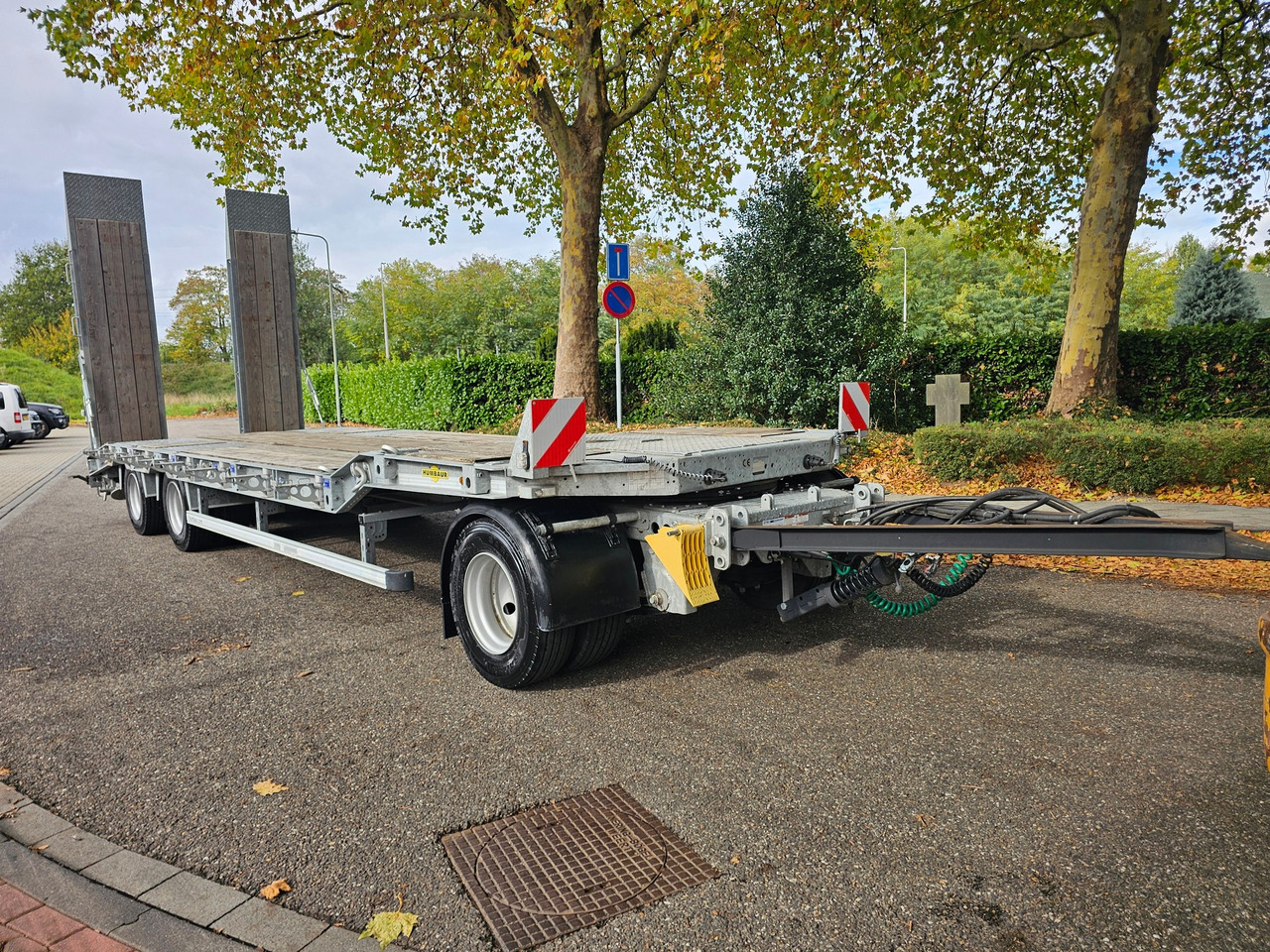 Humbauer HTD30 With Hydraulic Ramps - Remolque góndola rebajadas: foto 3 Humbauer HTD30 With Hydraulic Ramps - Remolque góndola rebajadas: foto 3
