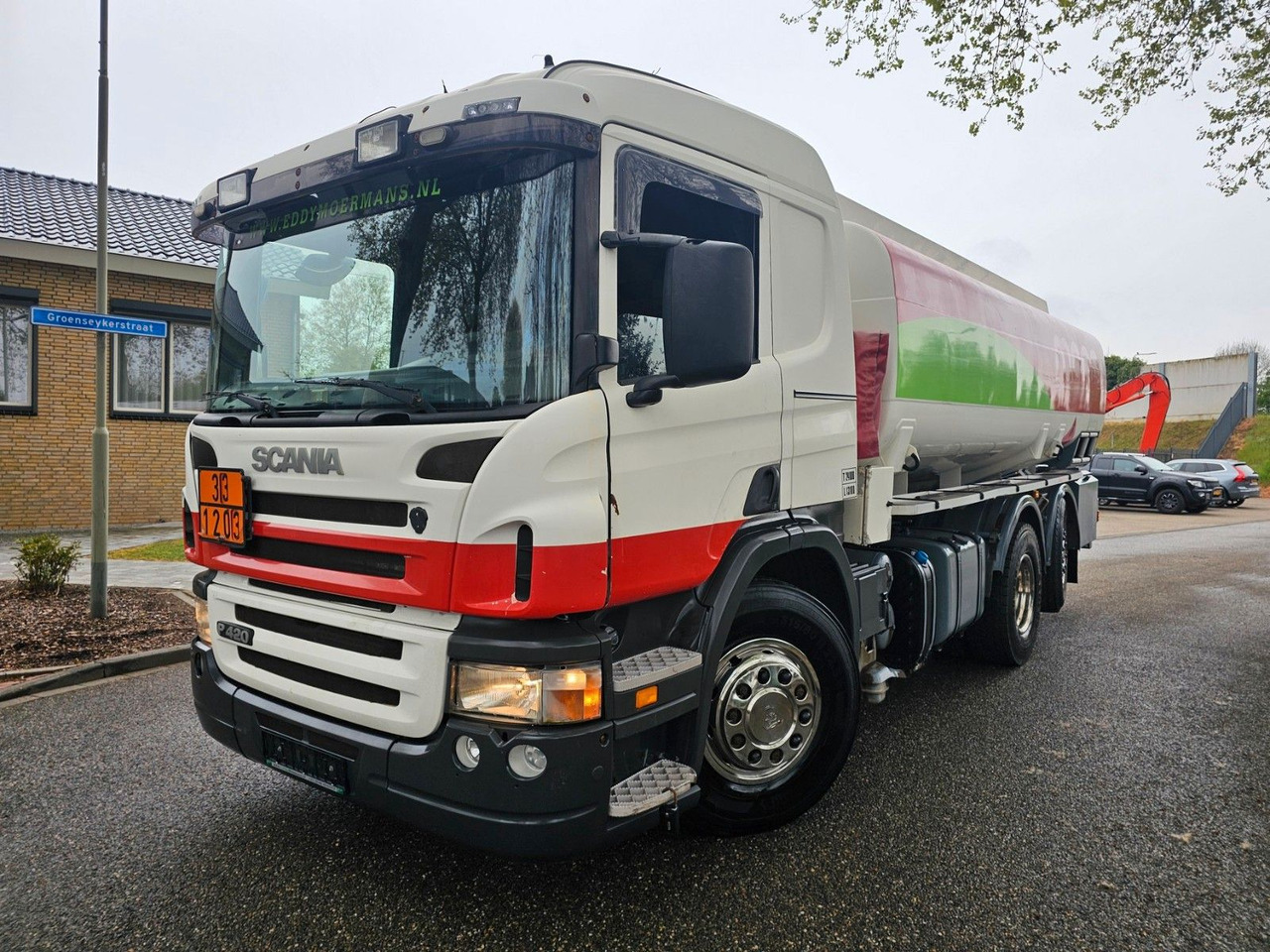 Scania P420 6x2*4 Tank 16.400 Lt. - Camión cisterna: foto 3 Scania P420 6x2*4 Tank 16.400 Lt. - Camión cisterna: foto 3
