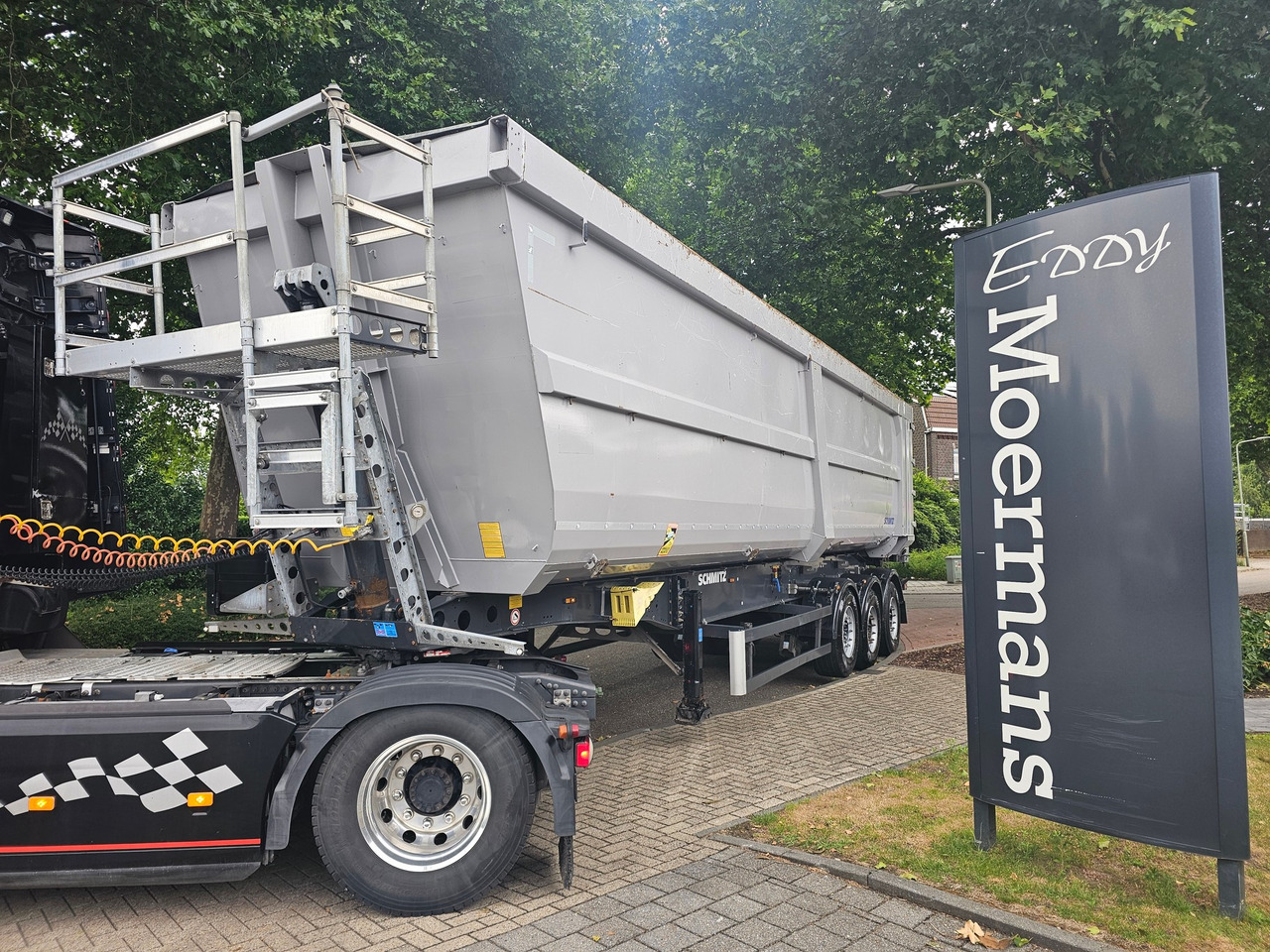 Schmitz SGF-S3 Scraptipper 55 M3 - Semirremolque volquete: foto 1 Schmitz SGF-S3 Scraptipper 55 M3 - Semirremolque volquete: foto 1
