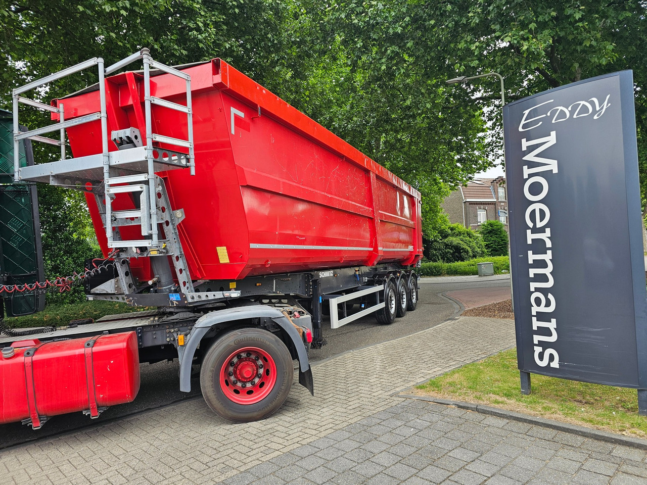 Schmitz SGF-S3 Scraptipper 55 M3 - Semirremolque volquete: foto 1 Schmitz SGF-S3 Scraptipper 55 M3 - Semirremolque volquete: foto 1