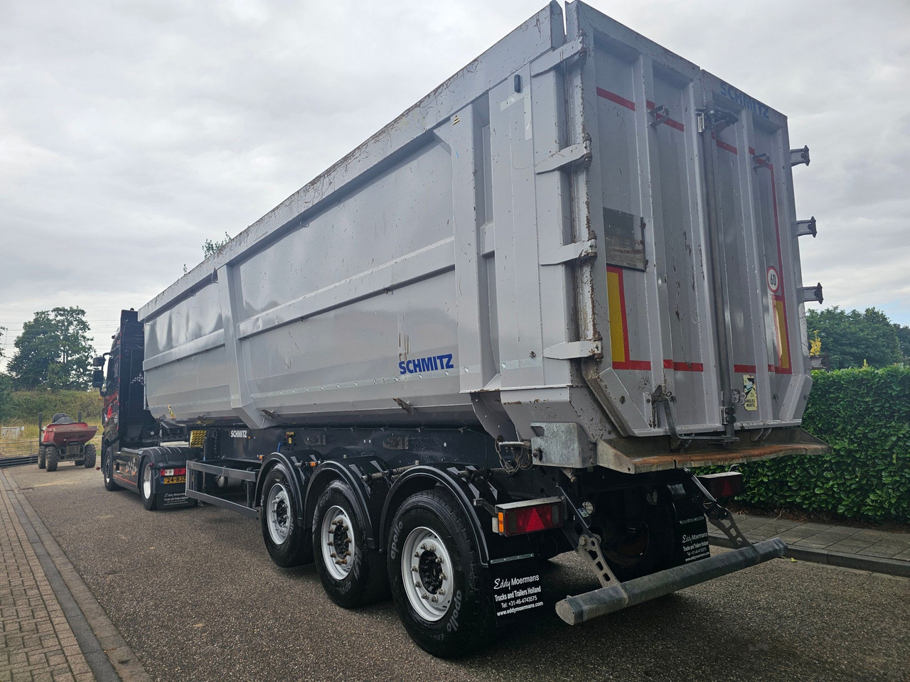 Schmitz SGF-S3 Scraptipper 55 M3 - Semirremolque volquete: foto 4 Schmitz SGF-S3 Scraptipper 55 M3 - Semirremolque volquete: foto 4