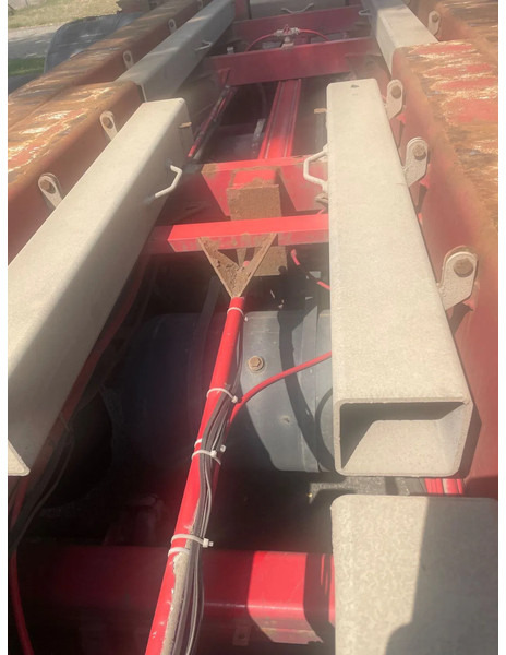 Renders 2x 20 1x 30 1x 40 in prijs verlaagt - Semirremolque portacontenedore/ Intercambiable: foto 5 Renders 2x 20 1x 30 1x 40 in prijs verlaagt - Semirremolque portacontenedore/ Intercambiable: foto 5