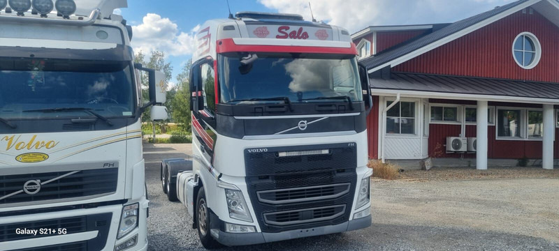 Volvo FH460 Globe 2016 - Camión chasis: foto 3 Volvo FH460 Globe 2016 - Camión chasis: foto 3
