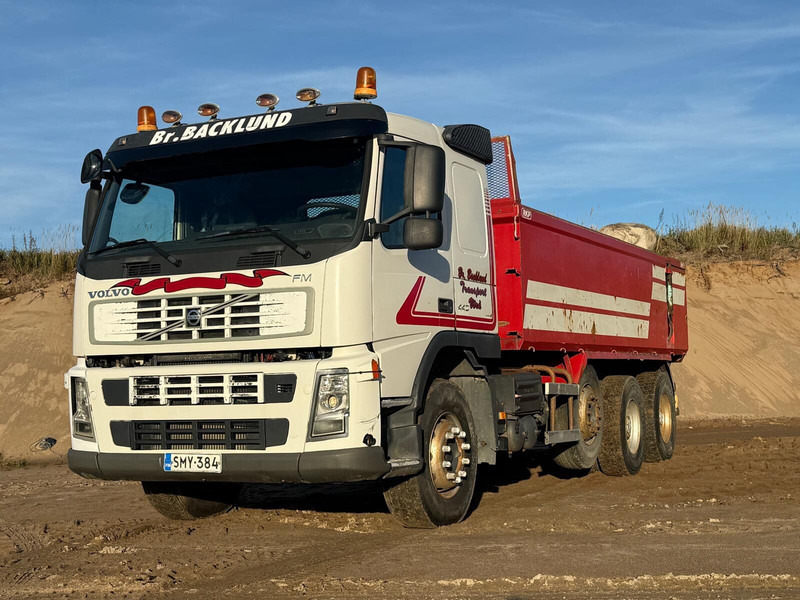 Volvo FM440 - Camión volquete: foto 1 Volvo FM440 - Camión volquete: foto 1