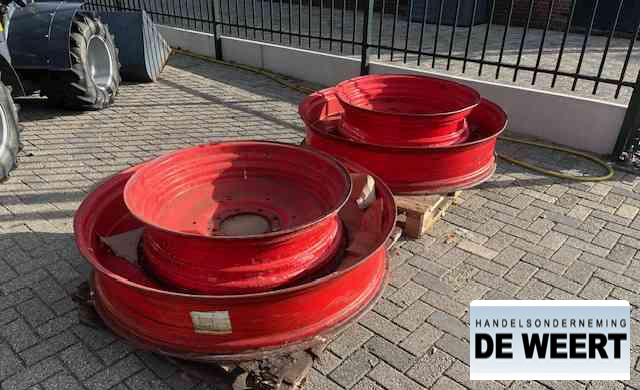 Fendt velgen 50" - Neumáticos y llantas para Maquinaria agrícola: foto 2 Fendt velgen 50" - Neumáticos y llantas para Maquinaria agrícola: foto 2