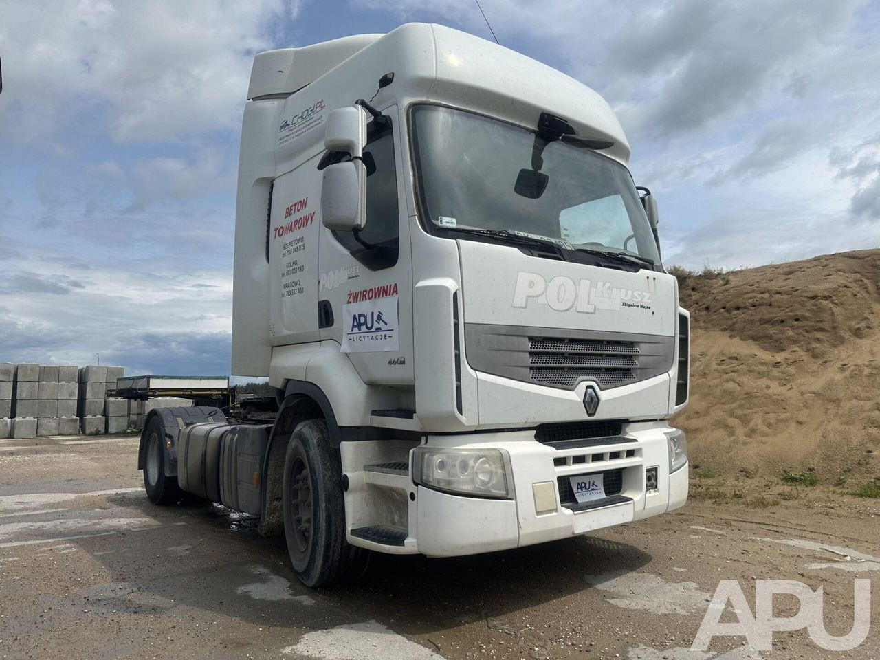 RENAULT PREMIUM 460 - Cabeza tractora: foto 4 RENAULT PREMIUM 460 - Cabeza tractora: foto 4