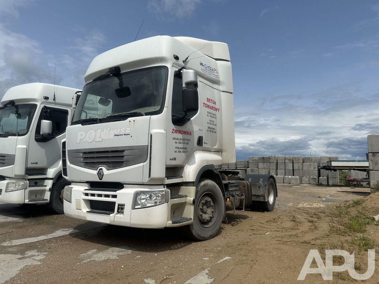 RENAULT PREMIUM 460 - Cabeza tractora: foto 2 RENAULT PREMIUM 460 - Cabeza tractora: foto 2