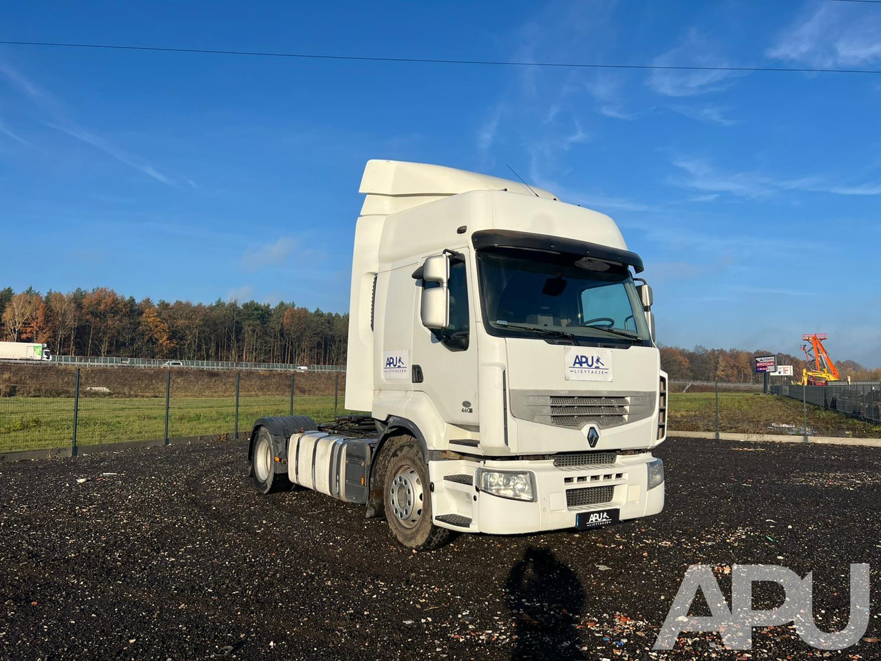 Renault Premium 460.19 T 4×2 - Cabeza tractora: foto 3 Renault Premium 460.19 T 4×2 - Cabeza tractora: foto 3