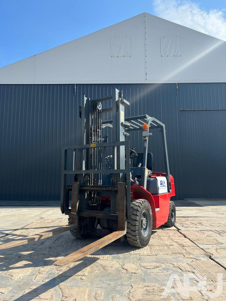 Plus Power VTDD-25 - Carretilla elevadora: foto 2 Plus Power VTDD-25 - Carretilla elevadora: foto 2