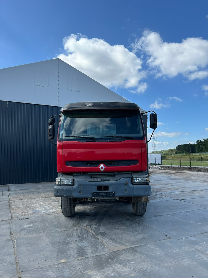 Renault Kerax 420 - Camión volquete: foto 5 Renault Kerax 420 - Camión volquete: foto 5