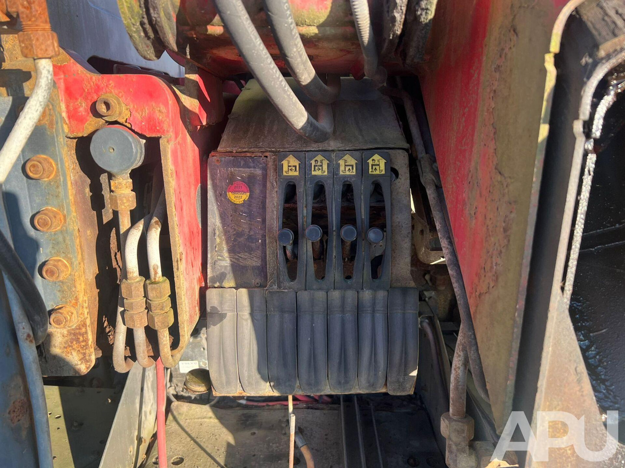 Camión caja abierta, Camión grúa Volvo FM12: foto 13 Camión caja abierta, Camión grúa Volvo FM12: foto 13