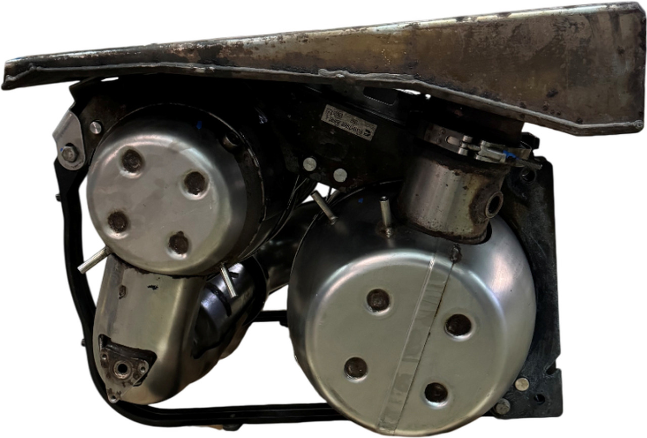 DAF LF EURO 6 KATALYSATOR COMPLEET GEREVISEERD + STATIEGELD 1714742REC - Convertidor catalítico para Camión: foto 4 DAF LF EURO 6 KATALYSATOR COMPLEET GEREVISEERD + STATIEGELD 1714742REC - Convertidor catalítico para Camión: foto 4