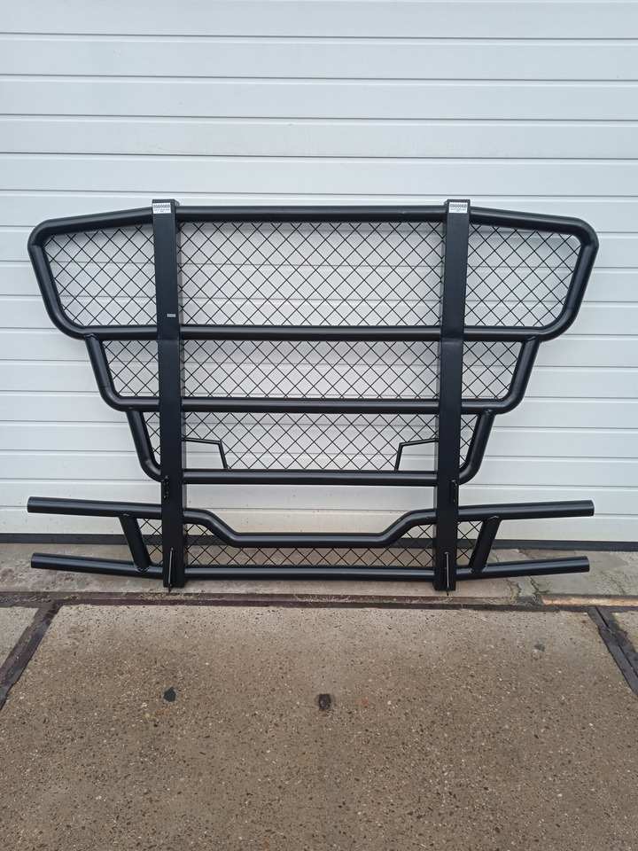 DAF XF 106 BULLBAR RVS  000006B - Carrocería y exterior para Camión: foto 2 DAF XF 106 BULLBAR RVS  000006B - Carrocería y exterior para Camión: foto 2