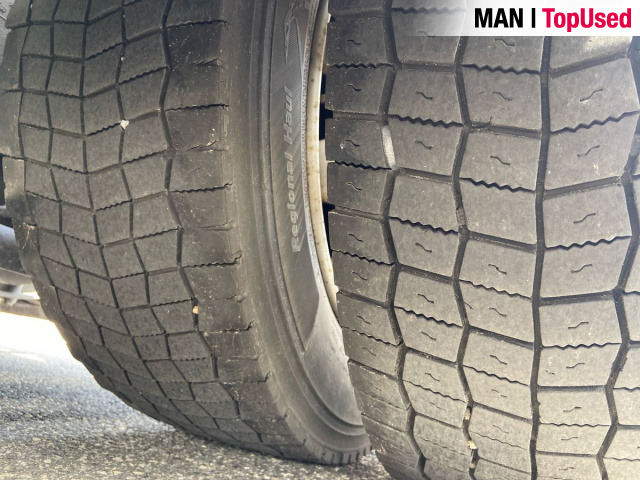 MAN TGX 18.470 4x2 LL SA "Retarder" - Cabeza tractora: foto 3 MAN TGX 18.470 4x2 LL SA "Retarder" - Cabeza tractora: foto 3