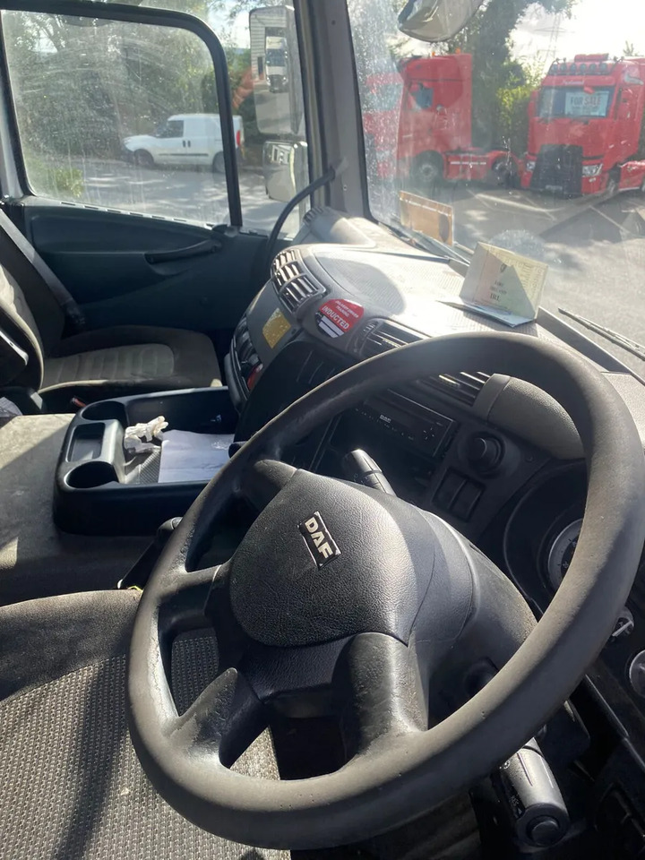 2012 DAF CF 65.250 4×2 Curtainsider - Camión lona: foto 5 2012 DAF CF 65.250 4×2 Curtainsider - Camión lona: foto 5