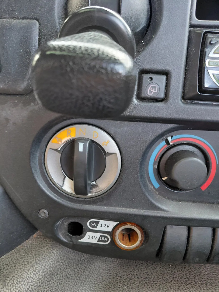 2013 DAF FRIDGE BODY FACF65 300 2DR - Camión frigorífico: foto 5 2013 DAF FRIDGE BODY FACF65 300 2DR - Camión frigorífico: foto 5