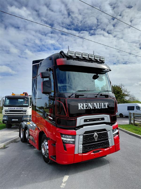 2023 RENAULT T-HIGH 520 6×2 Auto - Cabeza tractora: foto 1 2023 RENAULT T-HIGH 520 6×2 Auto - Cabeza tractora: foto 1