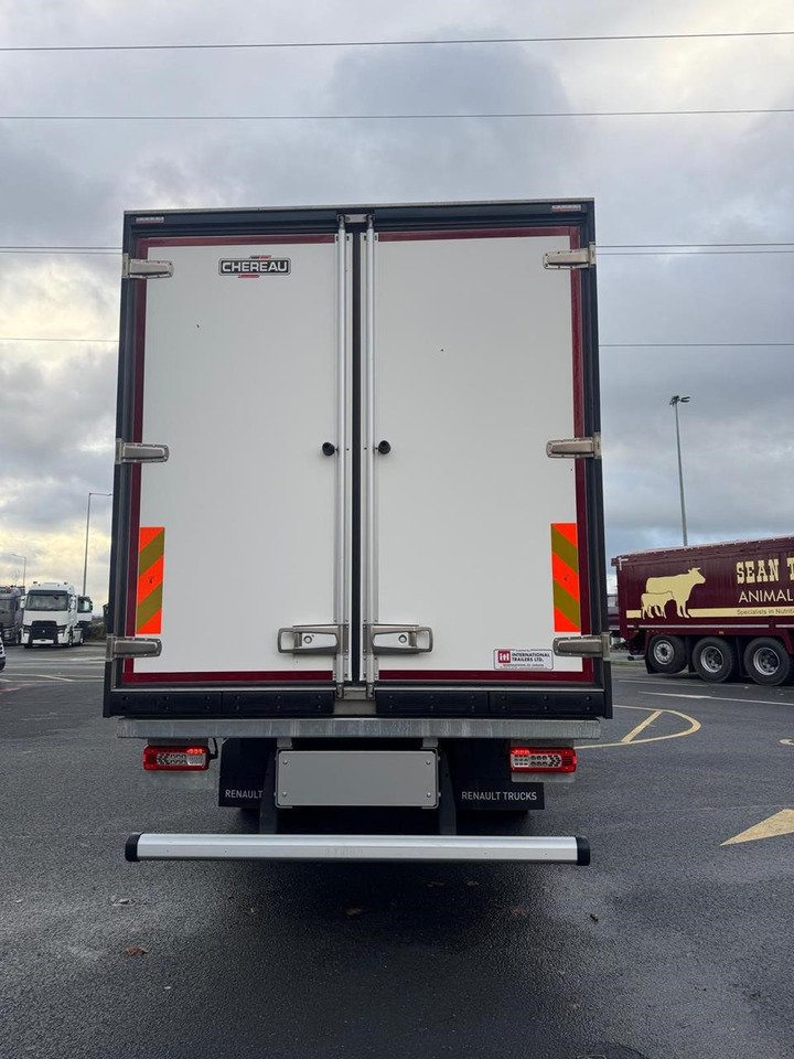 Renault Trucks D 18 Wide 4×2 with Chereau Body - Camión caja cerrada: foto 4 Renault Trucks D 18 Wide 4×2 with Chereau Body - Camión caja cerrada: foto 4
