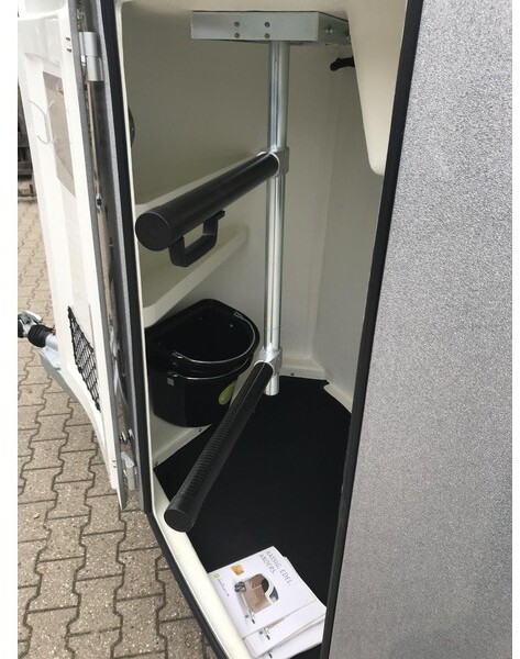 Bücker Careliner M - Remolque para caballos: foto 5 Bücker Careliner M - Remolque para caballos: foto 5