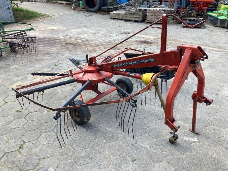 Deutz KS 90 Cirkelhark - Henificadora: foto 4 Deutz KS 90 Cirkelhark - Henificadora: foto 4