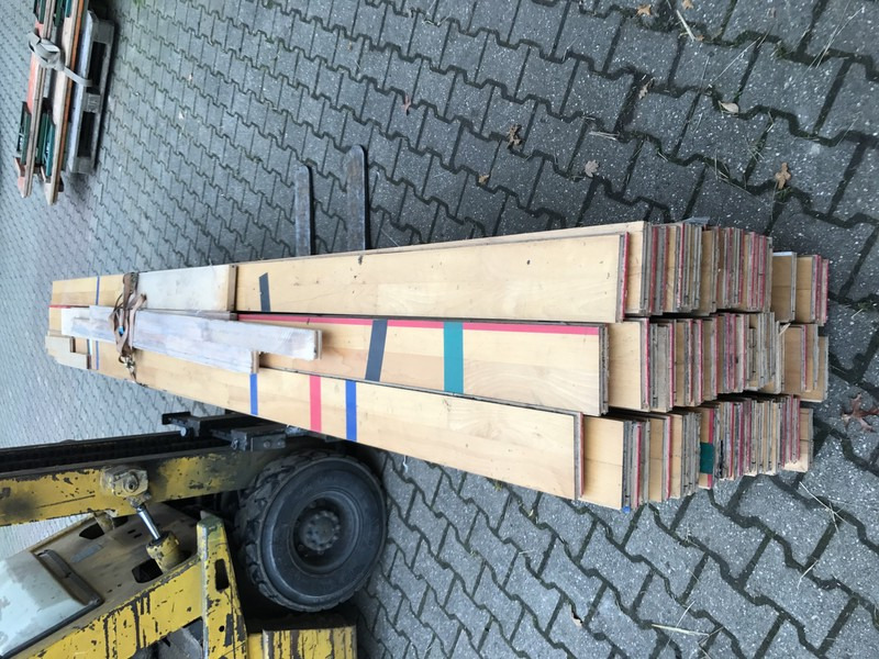 HOUTEN vloerplanken - Máquina para madera: foto 1 HOUTEN vloerplanken - Máquina para madera: foto 1