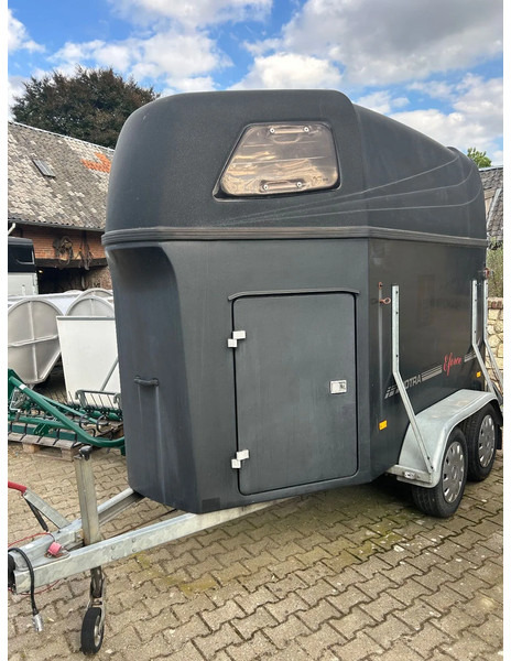Hotrarijs Hotra E-force 2-Paards polyester trailer - Remolque para caballos: foto 1 Hotrarijs Hotra E-force 2-Paards polyester trailer - Remolque para caballos: foto 1