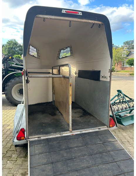 Hotrarijs Hotra E-force 2-Paards polyester trailer - Remolque para caballos: foto 5 Hotrarijs Hotra E-force 2-Paards polyester trailer - Remolque para caballos: foto 5