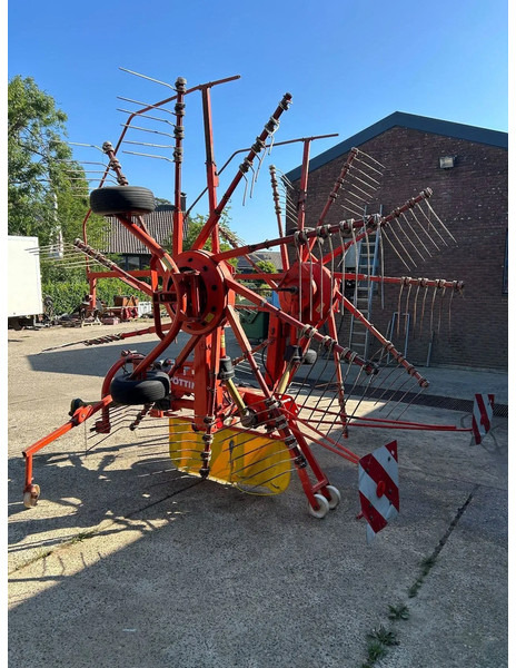 Pottinger Top 620 - Henificadora: foto 2 Pottinger Top 620 - Henificadora: foto 2