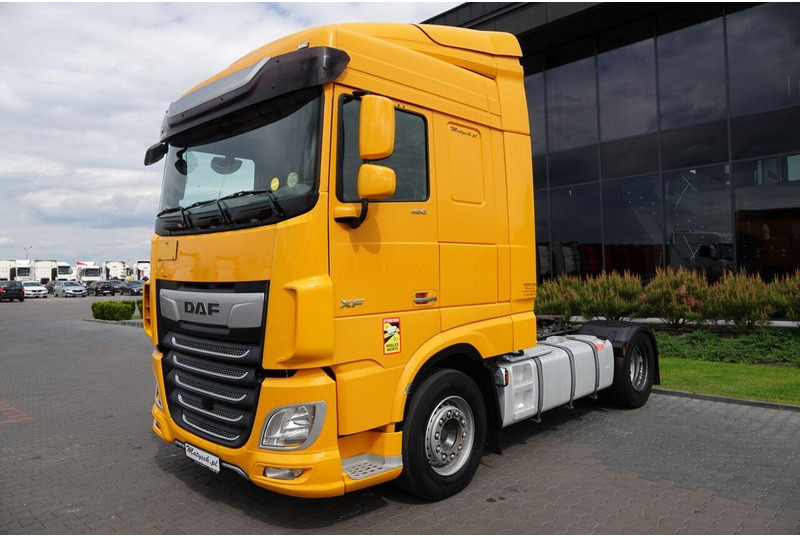 DAF XF 480 / SPACE CAB / 2018 R / SPROWADZONY / PO KONTRAKCIE SERWIS - Cabeza tractora: foto 4 DAF XF 480 / SPACE CAB / 2018 R / SPROWADZONY / PO KONTRAKCIE SERWIS - Cabeza tractora: foto 4