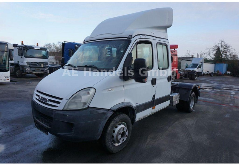 Iveco 65C18D Tractor - Cabeza tractora: foto 1 Iveco 65C18D Tractor - Cabeza tractora: foto 1