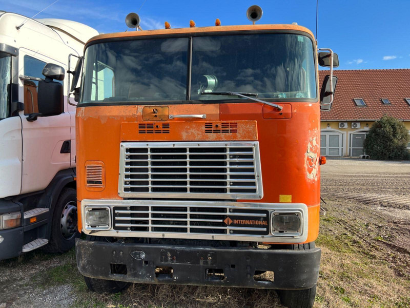 MACK INTERNATIONAL FSG 385 - Cabeza tractora: foto 2 MACK INTERNATIONAL FSG 385 - Cabeza tractora: foto 2
