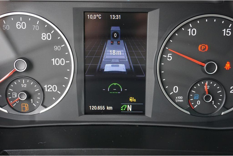 Cabeza tractora MAN TGX / 18.520 / EURO 6 / GX / ACC / RETARDER / I – COOL: foto 12 Cabeza tractora MAN TGX / 18.520 / EURO 6 / GX / ACC / RETARDER / I – COOL: foto 12