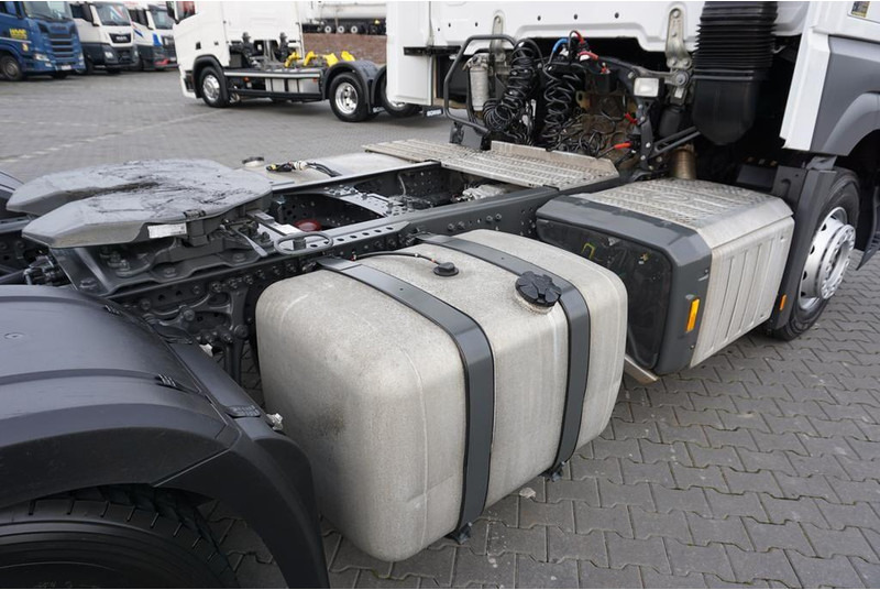 Cabeza tractora Mercedes-Benz ACTROS / 1851 / EURO 6 / ACC / BIG SPACE: foto 14