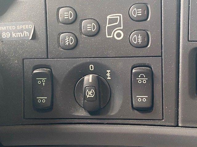 Cabeza tractora Scania R520 6X2 sattelzug 2017r DMC ZESTAWU 70t: foto 18 Cabeza tractora Scania R520 6X2 sattelzug 2017r DMC ZESTAWU 70t: foto 18