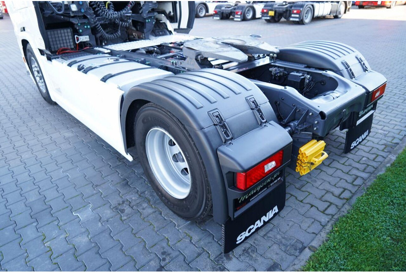 Arrendamiento de Scania S 500 / RETARDER / I-PARK COOL / NAVI Scania S 500 / RETARDER / I-PARK COOL / NAVI: foto 16 Arrendamiento de Scania S 500 / RETARDER / I-PARK COOL / NAVI Scania S 500 / RETARDER / I-PARK COOL / NAVI: foto 16