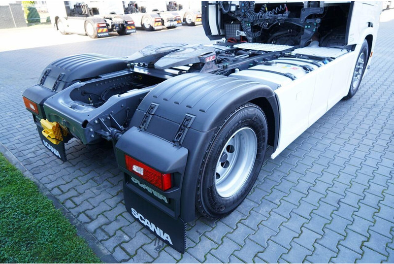 Arrendamiento de Scania S 500 / RETARDER / I-PARK COOL / NAVI Scania S 500 / RETARDER / I-PARK COOL / NAVI: foto 17 Arrendamiento de Scania S 500 / RETARDER / I-PARK COOL / NAVI Scania S 500 / RETARDER / I-PARK COOL / NAVI: foto 17