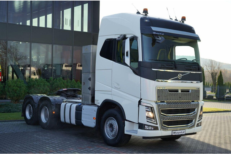 Volvo FH 16 / 660 / 6x4 / DMC: 180.000 KG !! / RETARDER / EURO 6 / I-P - Cabeza tractora: foto 2 Volvo FH 16 / 660 / 6x4 / DMC: 180.000 KG !! / RETARDER / EURO 6 / I-P - Cabeza tractora: foto 2